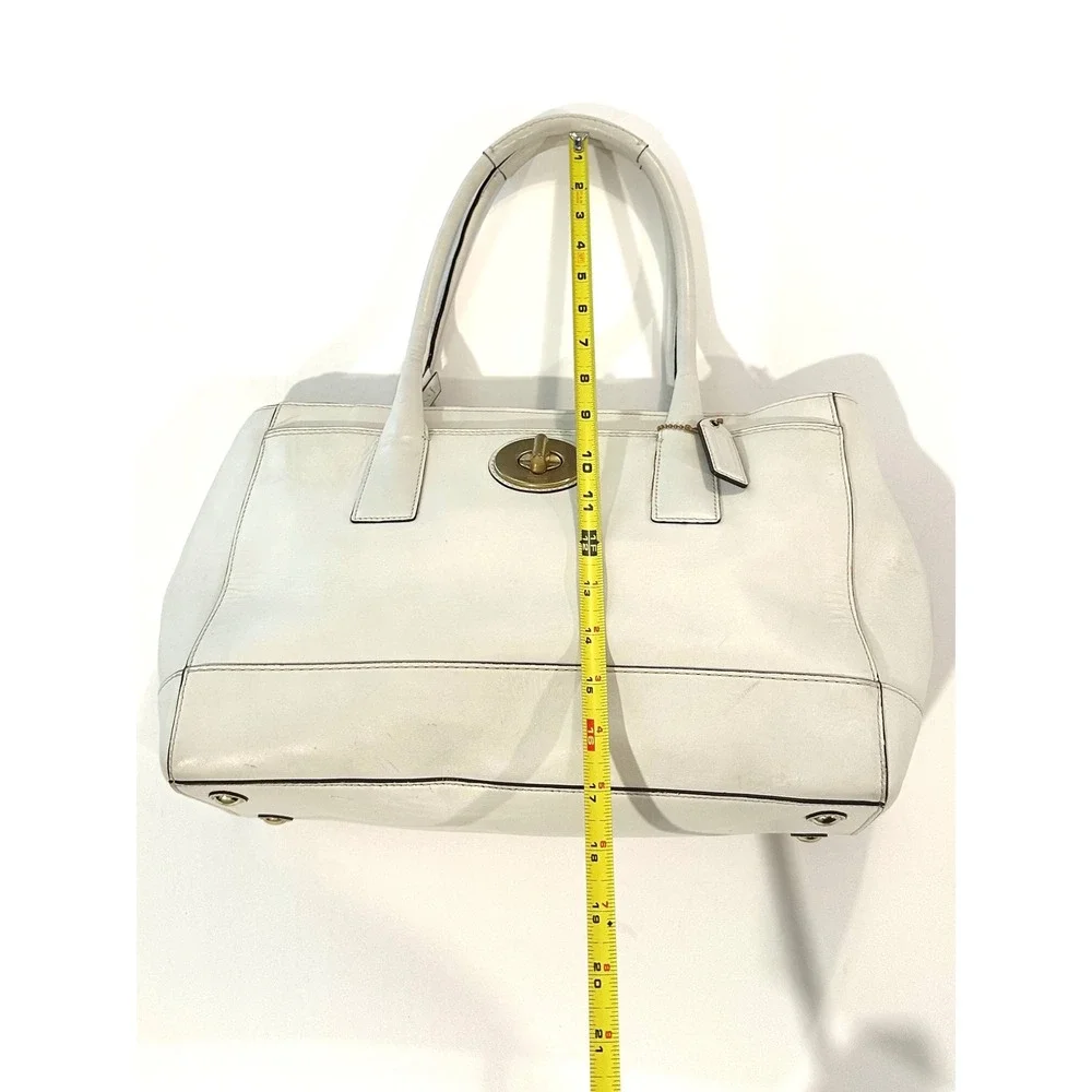 Coach Hamptons Y2K White Leather Purse Turnlock Tote Shoulder Classic Handbag